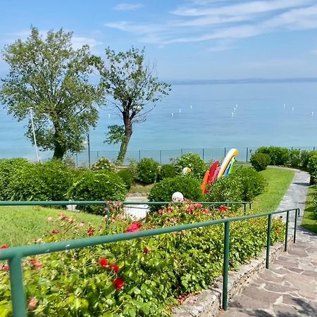 On The Beach Lake View Manerba del Garda Esterno foto